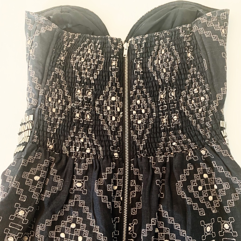 Black & gold Sleeveless dress - Picture 3 of 4